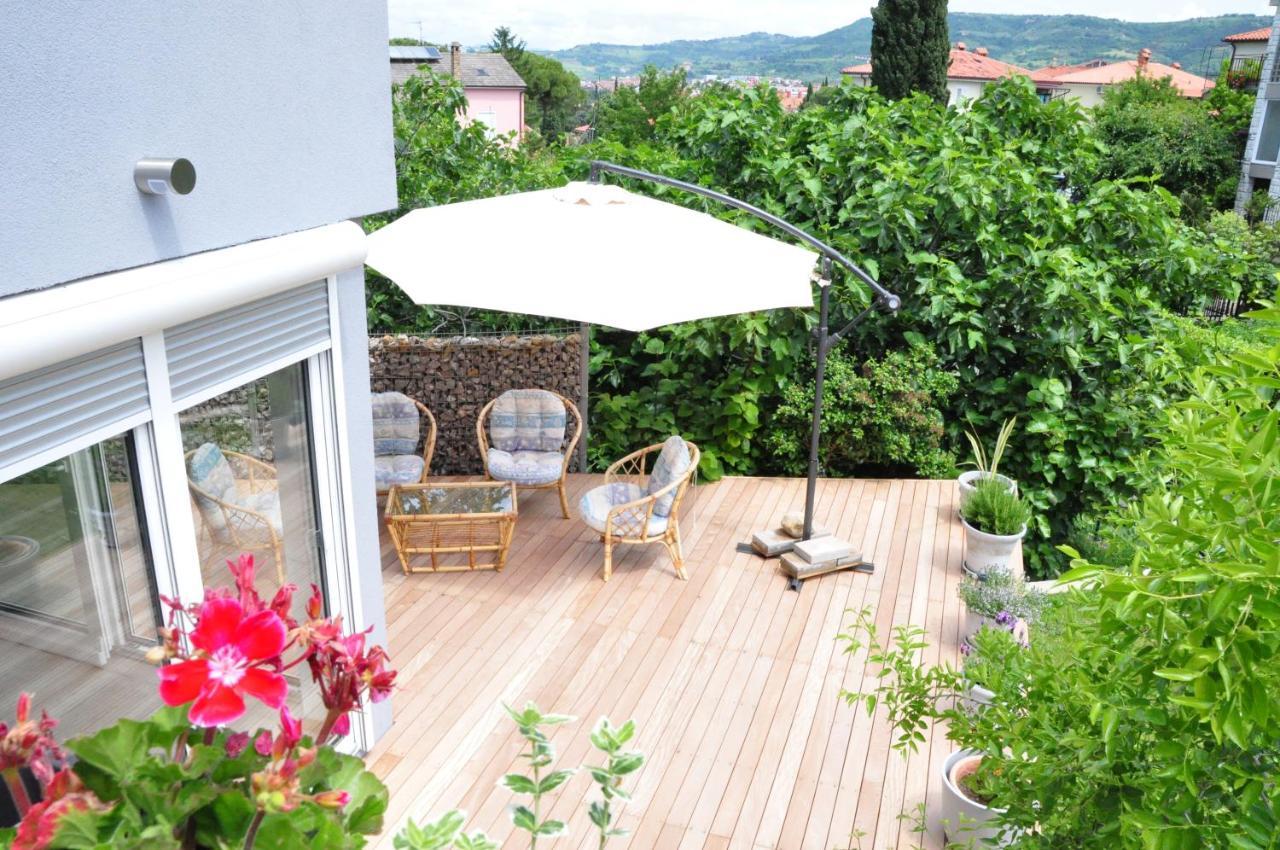 Apartment Cecil Izola Esterno foto
