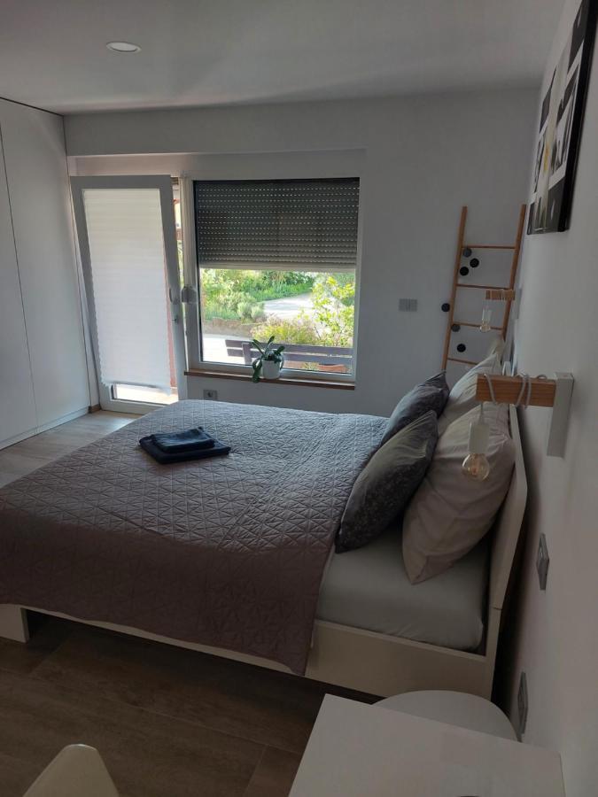 Apartment Cecil Izola Esterno foto